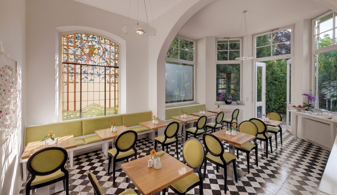 Breakfast Restaurant